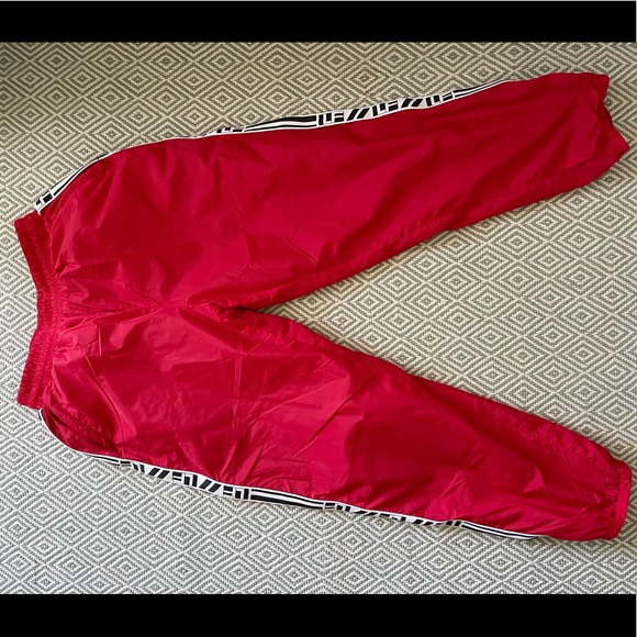 LF Red Track pants - Picture 3 of 4